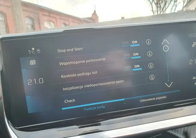 PEUGEOT 2008 PureTech 130 Allure Pack