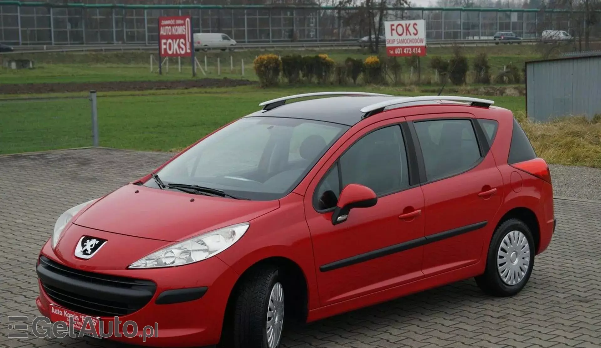PEUGEOT 207 