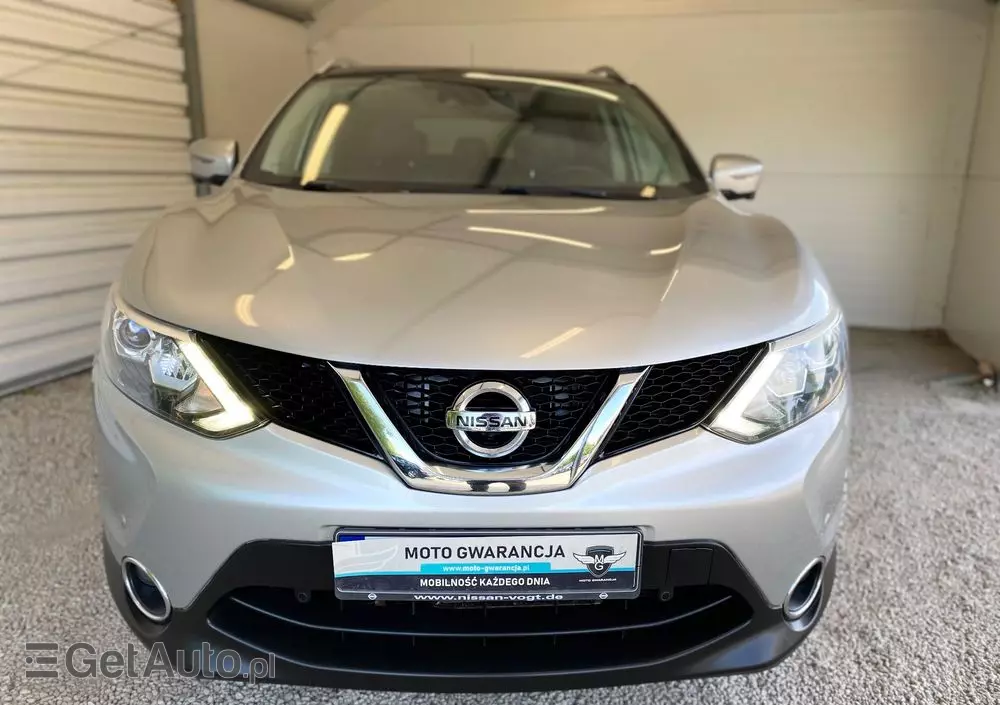 NISSAN Qashqai 1.6 dCi Xtronic N-Connecta