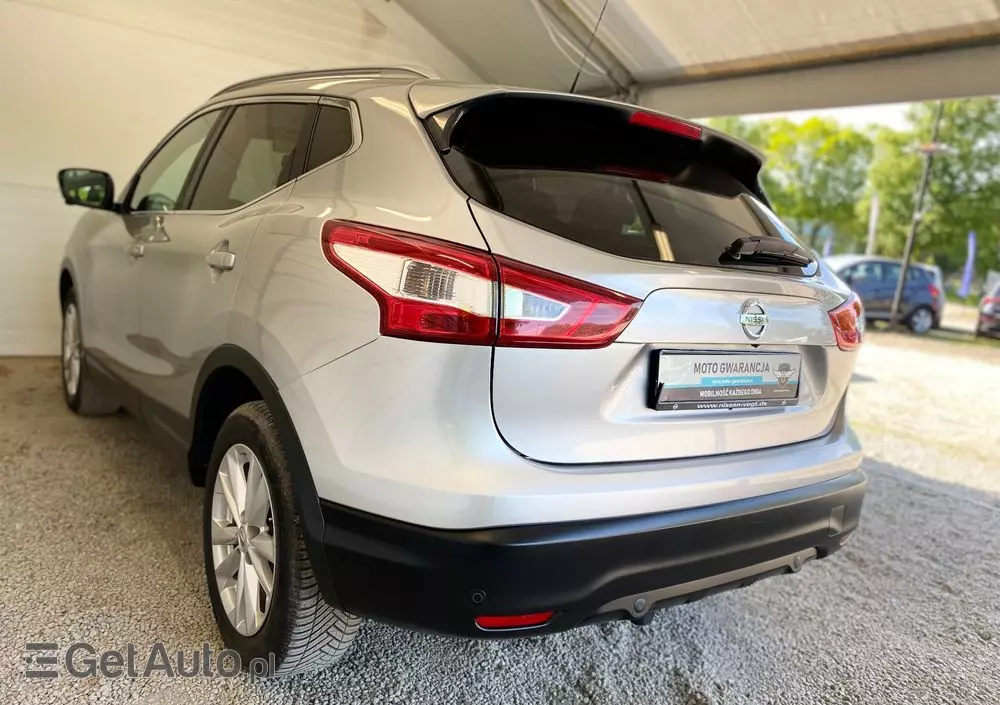 NISSAN Qashqai 1.6 dCi Xtronic N-Connecta