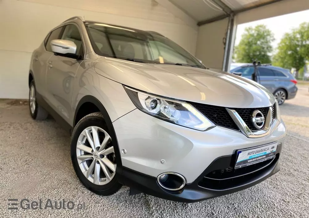 NISSAN Qashqai 1.6 dCi Xtronic N-Connecta