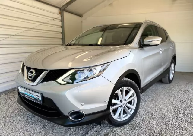 NISSAN Qashqai 1.6 dCi Xtronic N-Connecta
