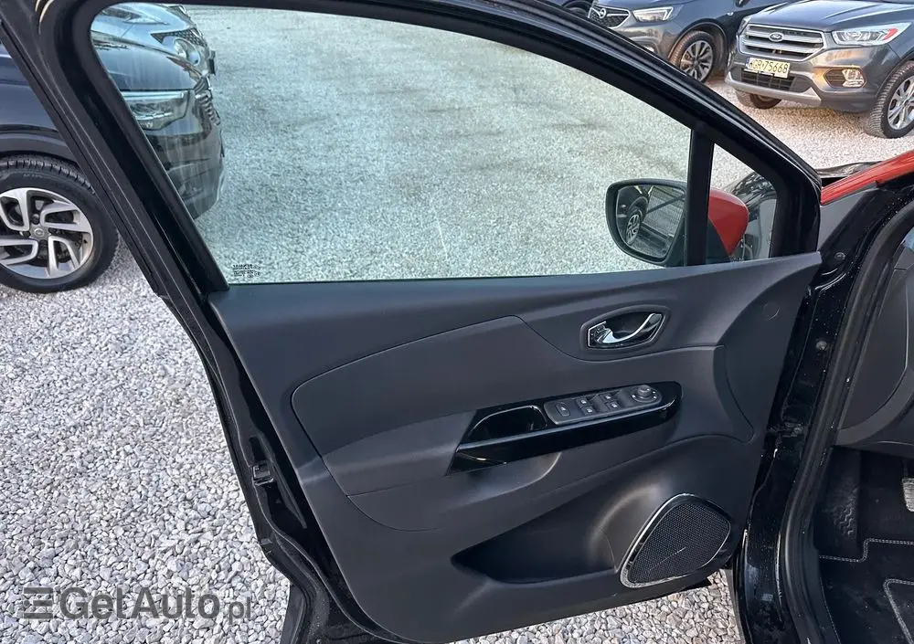 RENAULT Captur 1.5 dCi Energy Limited