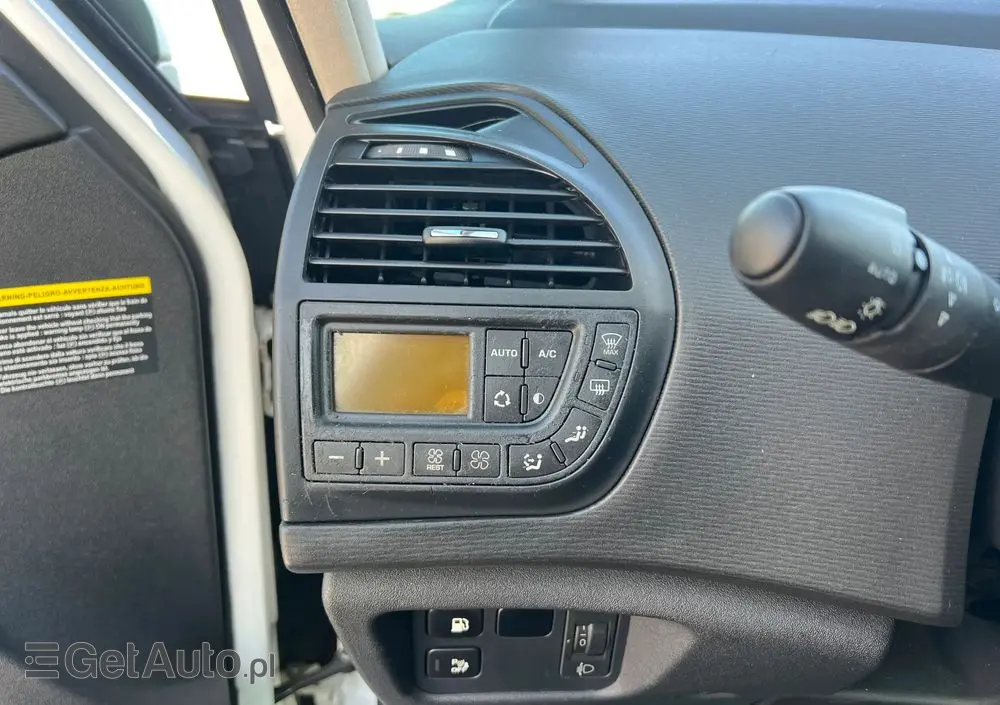 CITROËN C4 Picasso 1.6 HDi FAP Confort