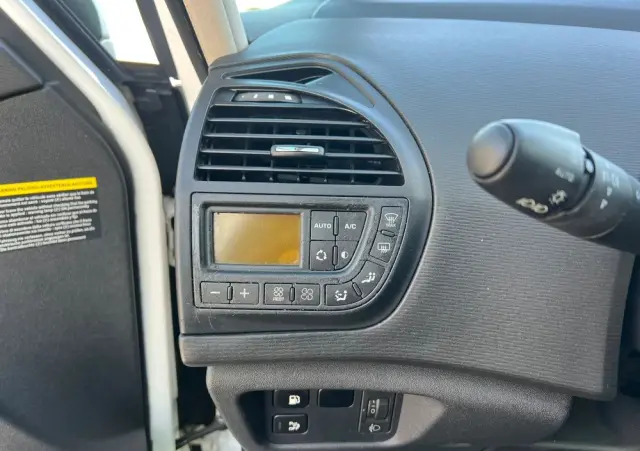 CITROËN C4 Picasso 1.6 HDi FAP Confort