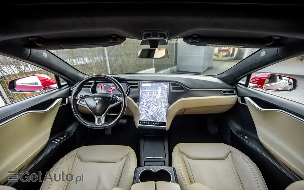 TESLA Model S Long Range Plus