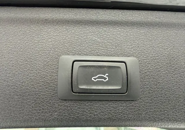 AUDI A4 Avant 2.0 TDI ultra S tronic