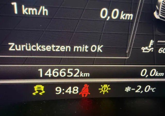 AUDI A4 Avant 2.0 TDI ultra S tronic