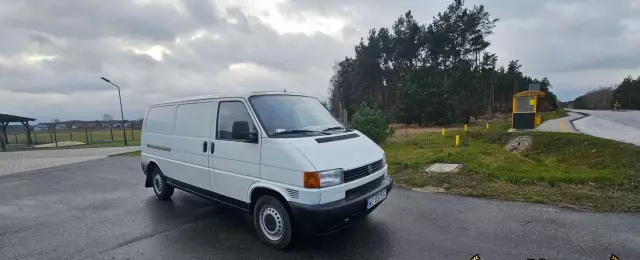 VOLKSWAGEN Transporter 