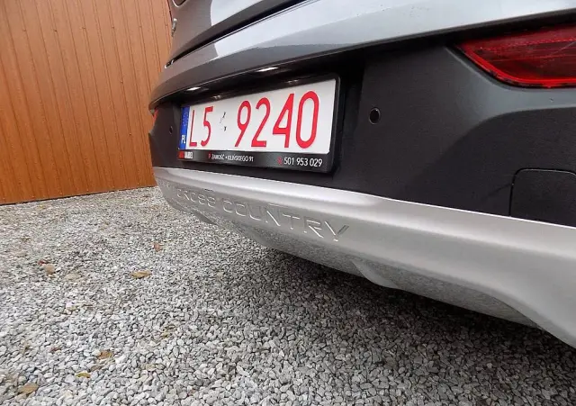 VOLVO V40 Cross Country D2 Momentum