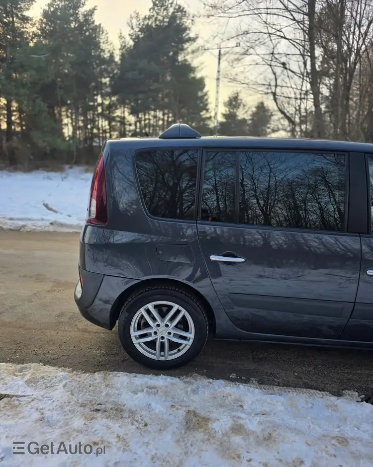 RENAULT Espace 2.0 dCi FAP Initiale