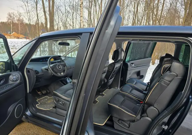 RENAULT Espace 2.0 dCi FAP Initiale