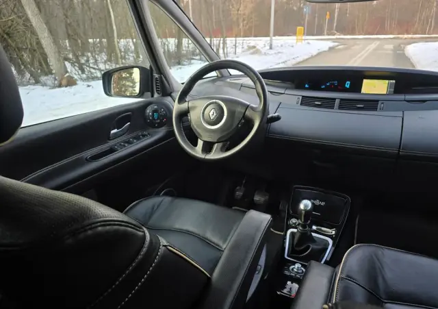 RENAULT Espace 2.0 dCi FAP Initiale