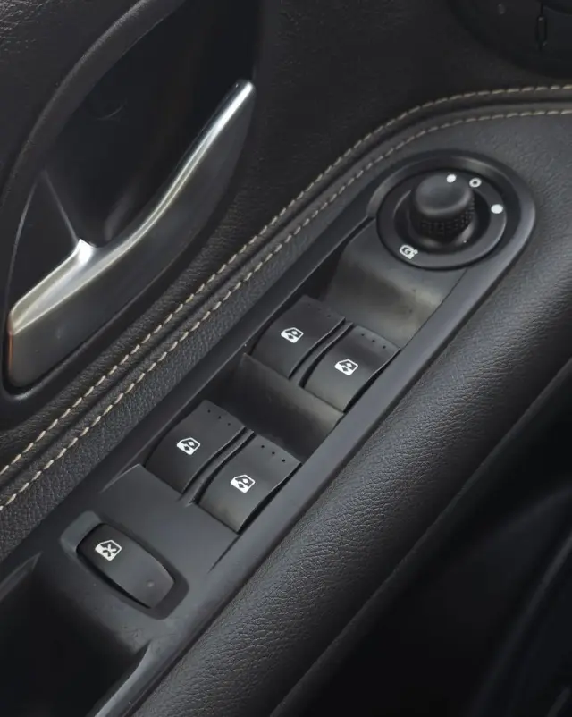 RENAULT Espace 2.0 dCi FAP Initiale