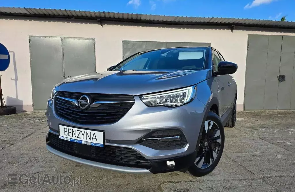 OPEL Grandland 1.2 Turbo (130 KM)
