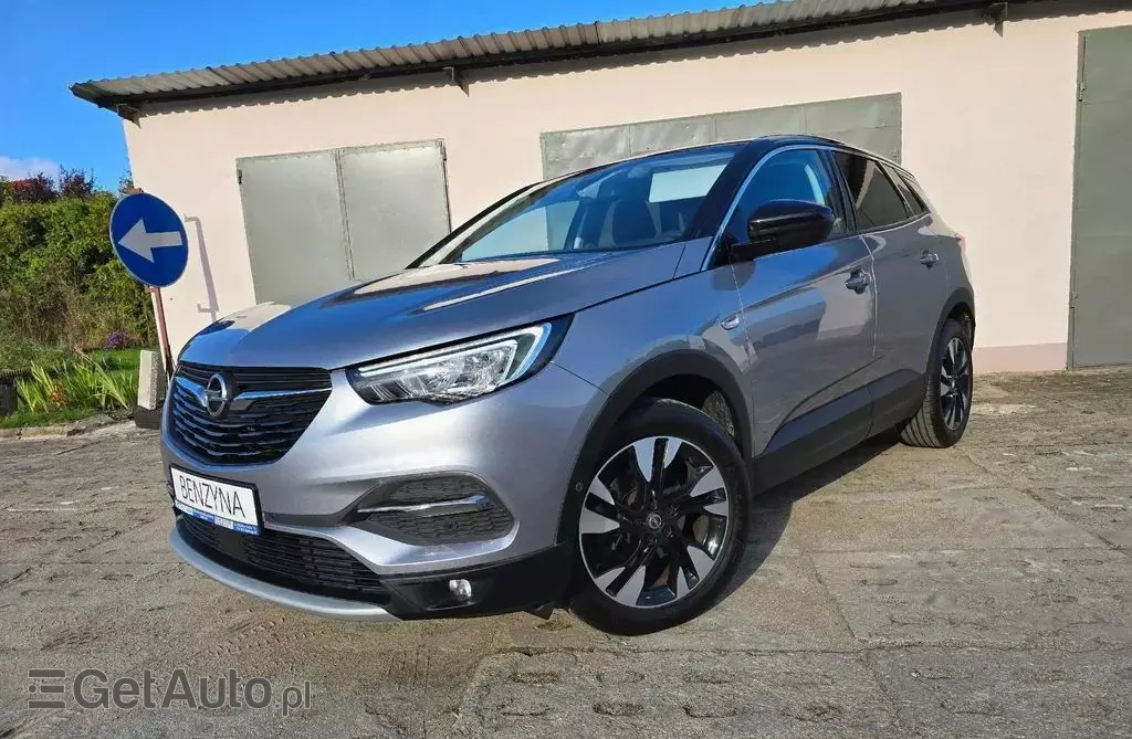 OPEL Grandland 1.2 Turbo (130 KM)