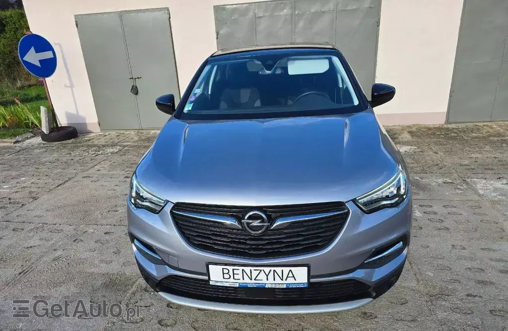 OPEL Grandland 1.2 Turbo (130 KM)