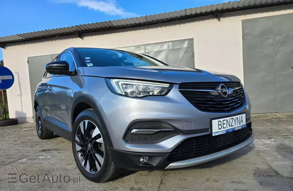OPEL Grandland 1.2 Turbo (130 KM)
