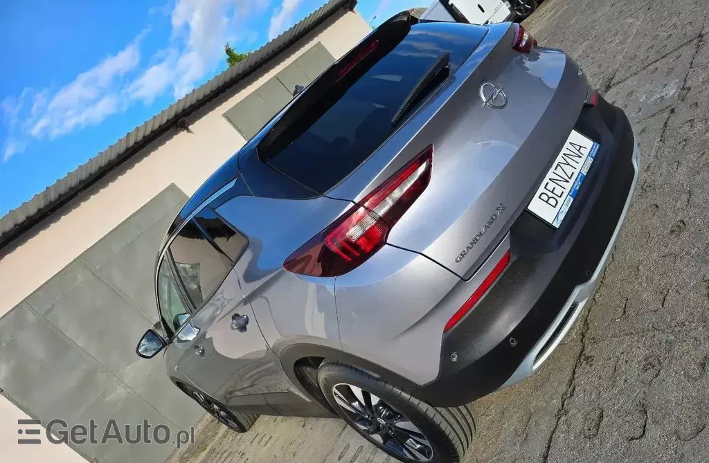OPEL Grandland 1.2 Turbo (130 KM)
