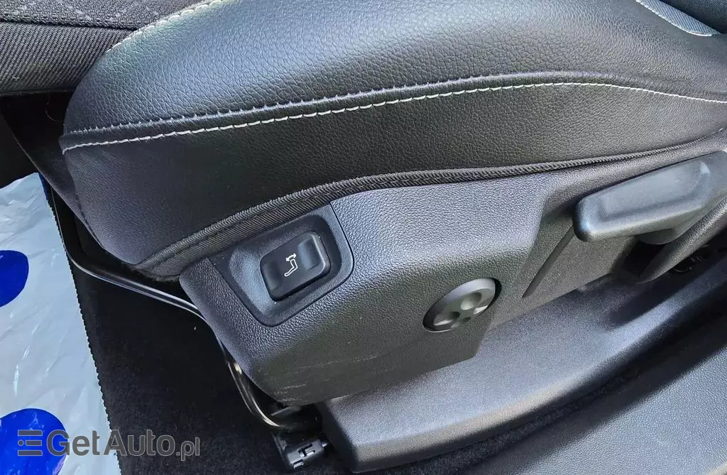 OPEL Grandland 1.2 Turbo (130 KM)