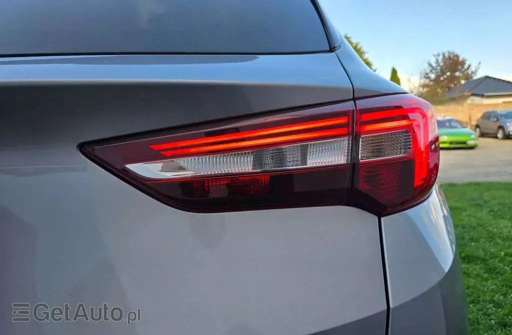 OPEL Grandland 1.2 Turbo (130 KM)