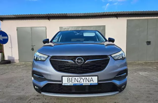 OPEL Grandland 1.2 Turbo (130 KM)