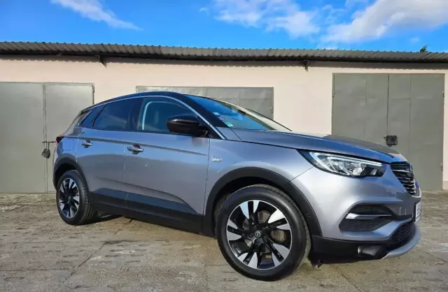 OPEL Grandland 1.2 Turbo (130 KM)