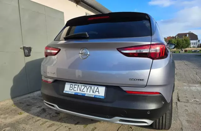 OPEL Grandland 1.2 Turbo (130 KM)