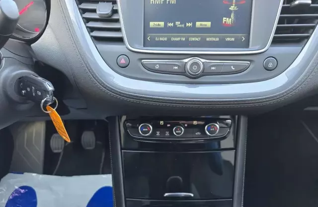 OPEL Grandland 1.2 Turbo (130 KM)