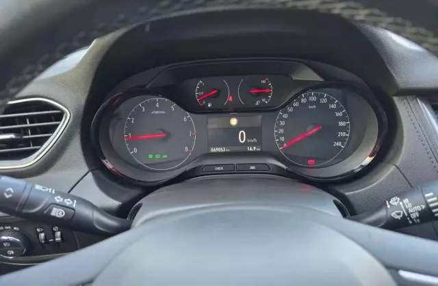 OPEL Grandland 1.2 Turbo (130 KM)