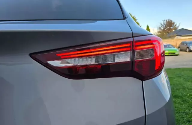 OPEL Grandland 1.2 Turbo (130 KM)