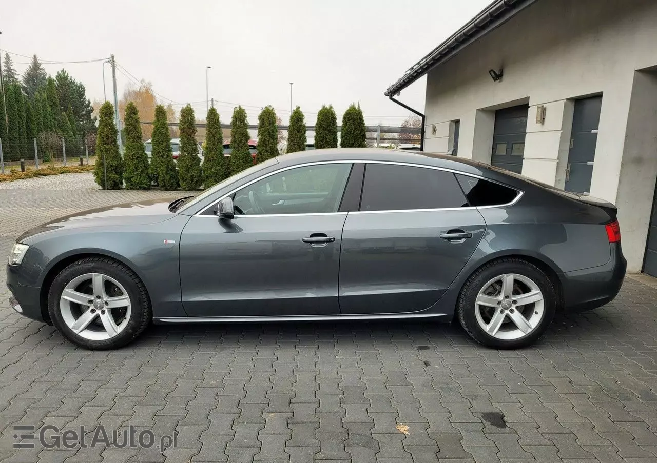 AUDI A5 
