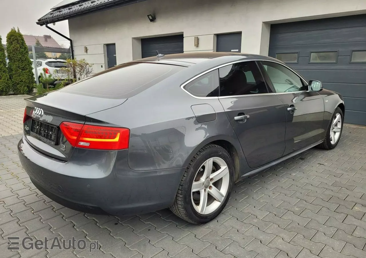 AUDI A5 