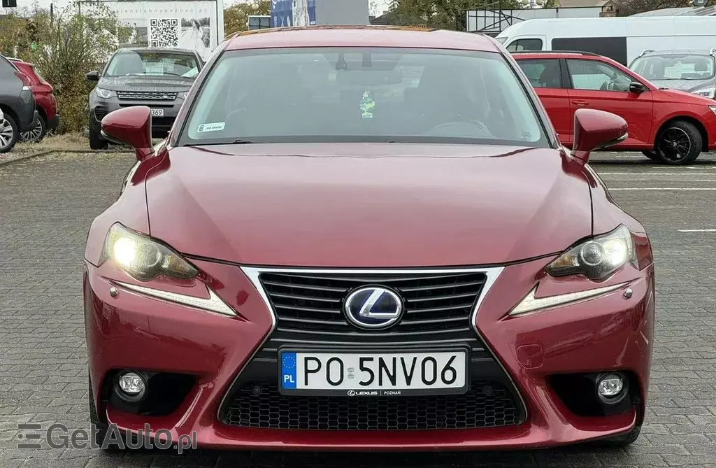 LEXUS IS 