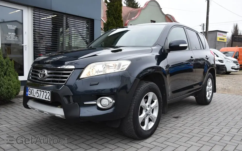 TOYOTA RAV4 2.0 VVT-i Premium