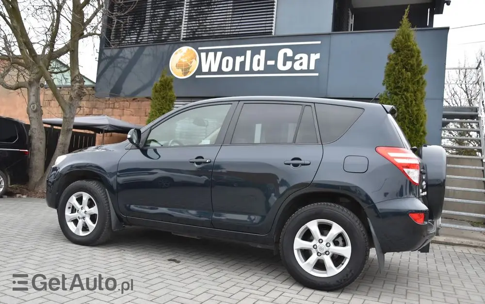 TOYOTA RAV4 2.0 VVT-i Premium