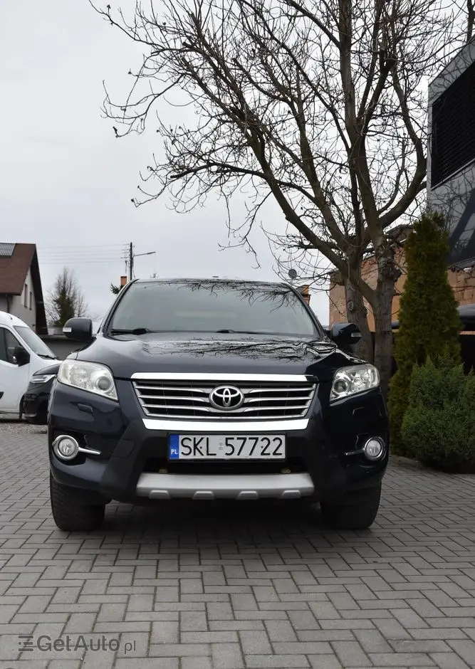 TOYOTA RAV4 2.0 VVT-i Premium