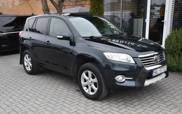 TOYOTA RAV4 2.0 VVT-i Premium