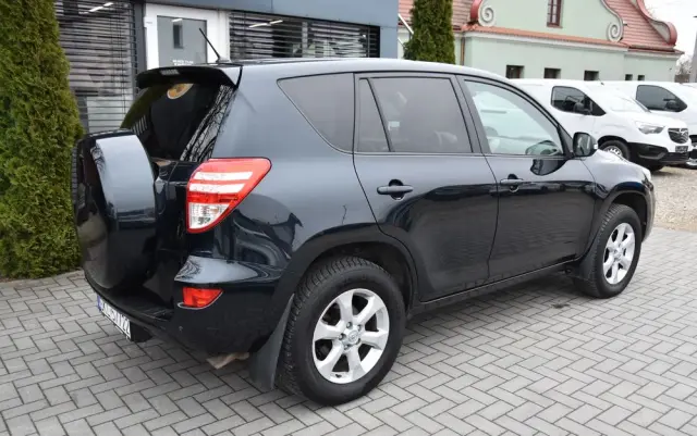 TOYOTA RAV4 2.0 VVT-i Premium