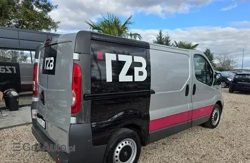 OPEL Vivaro 