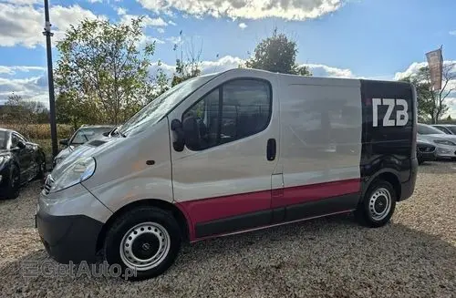 OPEL Vivaro 