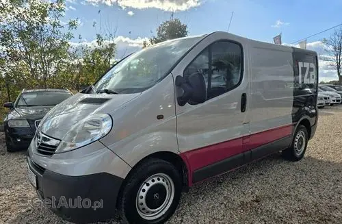 OPEL Vivaro 