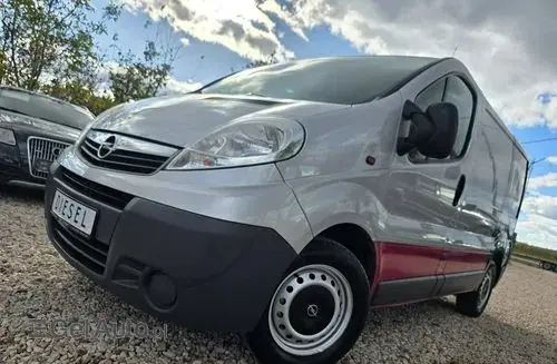 OPEL Vivaro 