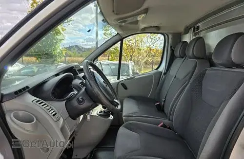 OPEL Vivaro 