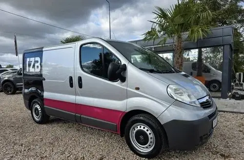 OPEL Vivaro 