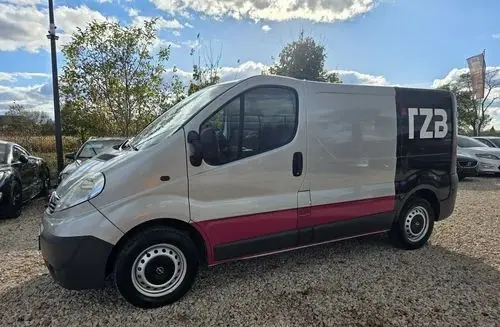 OPEL Vivaro 