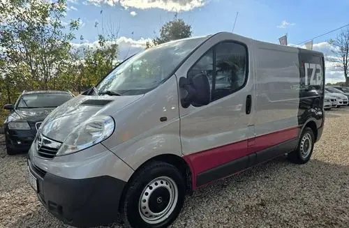 OPEL Vivaro 