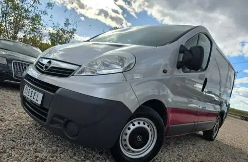 OPEL Vivaro 