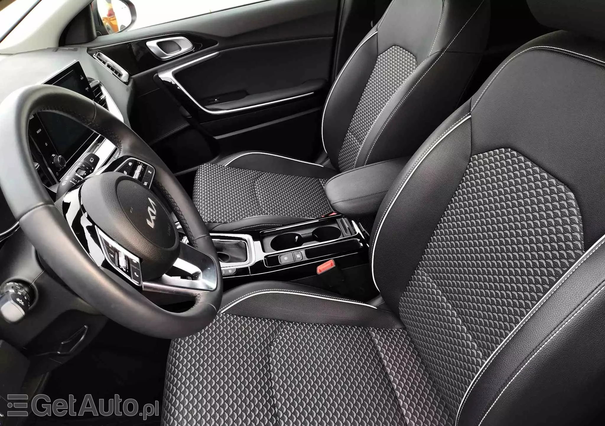 KIA XCeed 1.6 GDI PHEV L DCT