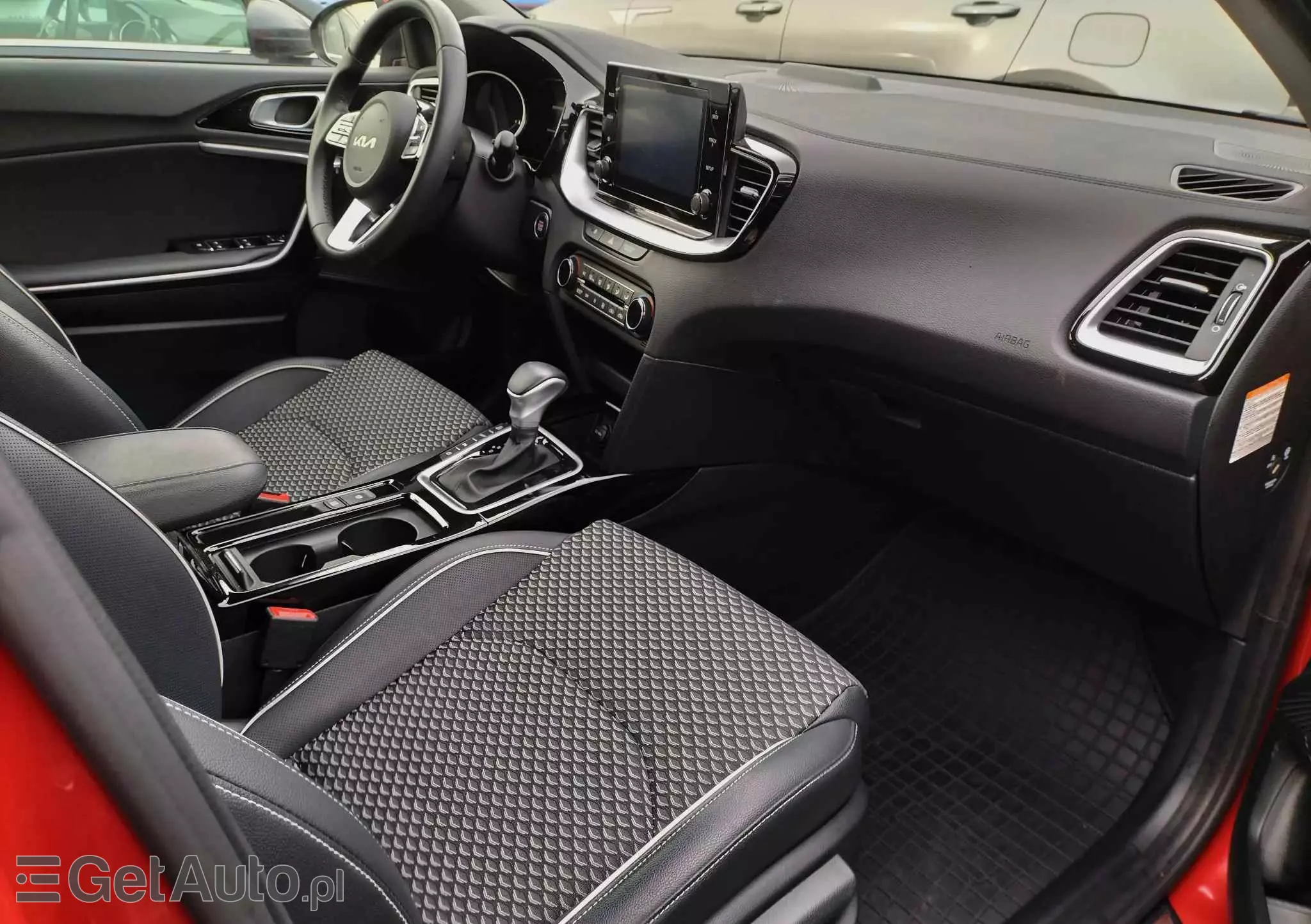 KIA XCeed 1.6 GDI PHEV L DCT